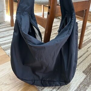 EVERLANE Black Crossbody Sling Laptop Bag